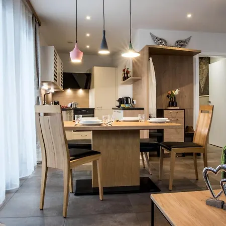 Haus Lukic Appartamento *
